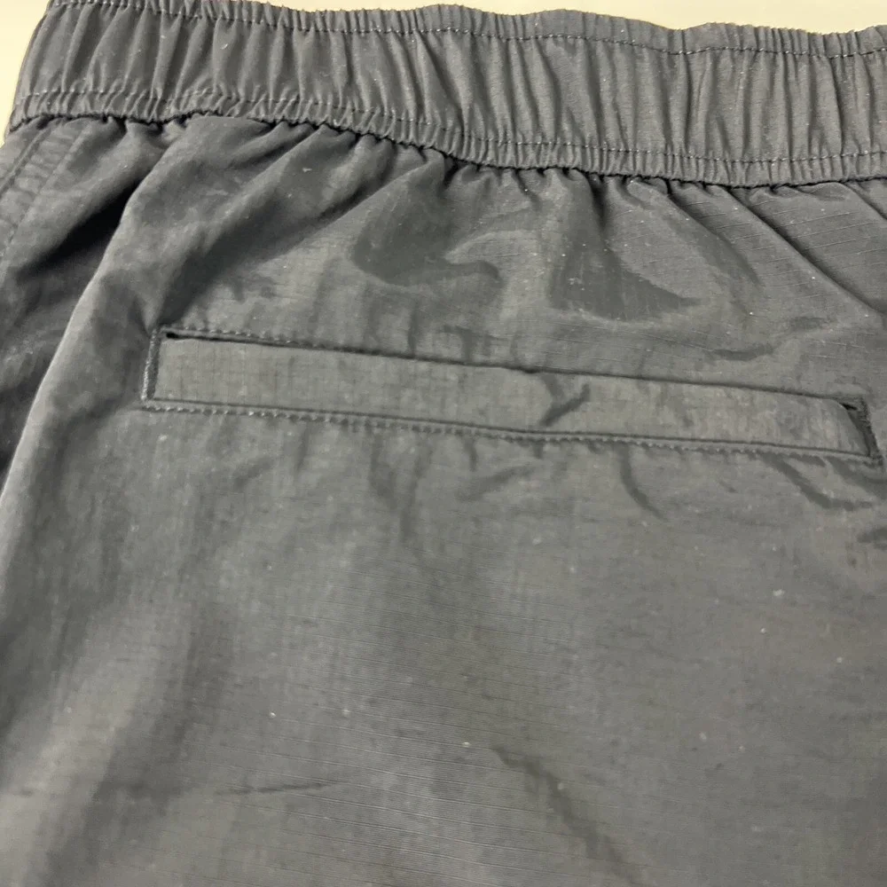 Eddie Bauer Men's Shorts Tech Pull On Size XL‎ UPF 50+ 4 Way Stretch Black D28